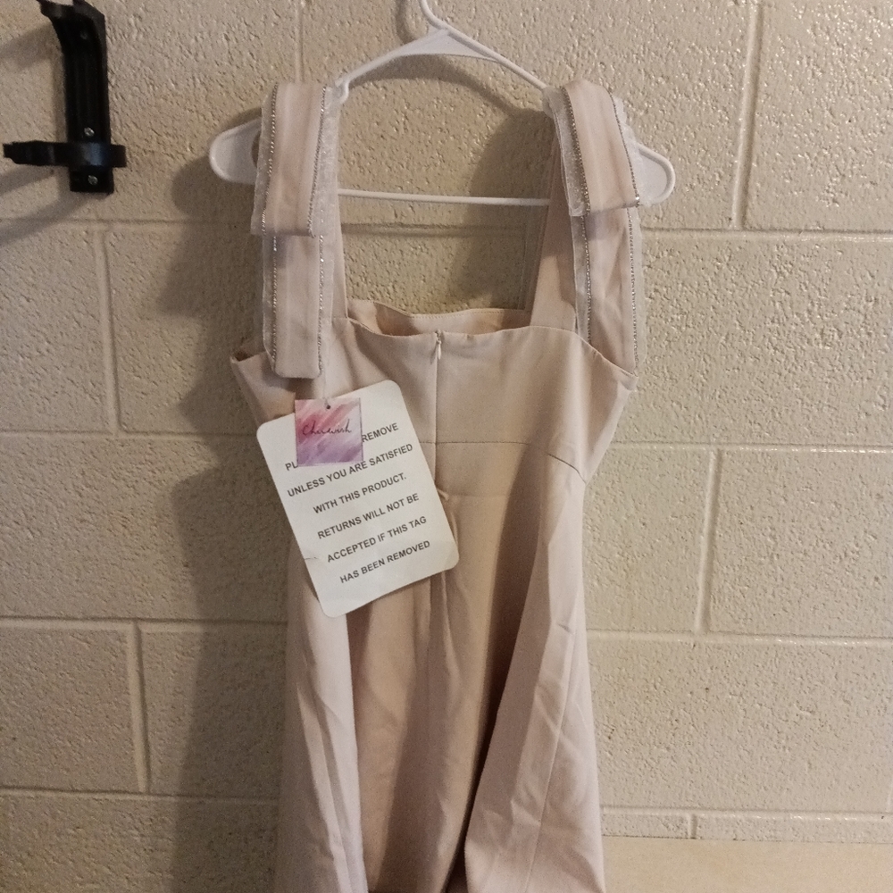 Chicwish, cream color, M